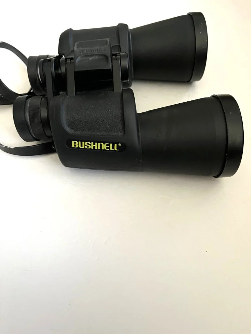 Bushnell Binoculars 16x50 Model 13-1650, 168 feet at 1000 Yards With Case EUC